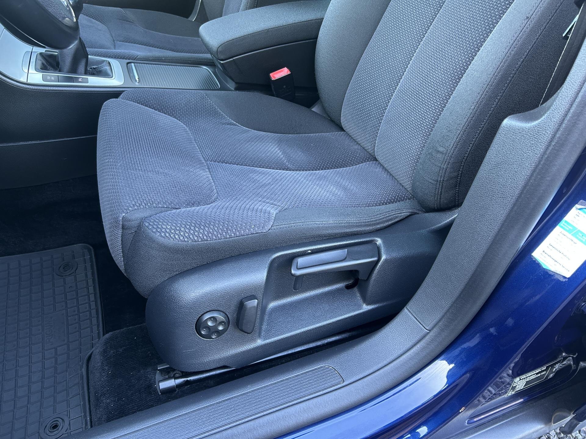 Volkswagen Passat Kombi 2,0 l 81 kw