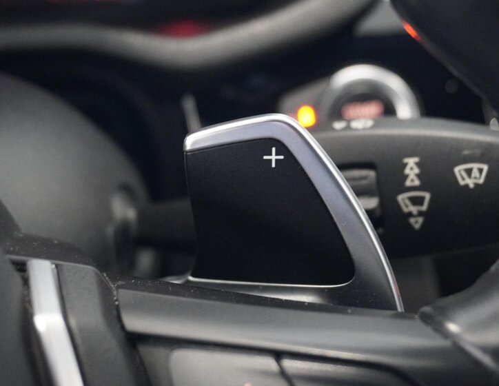 BMW X4 SUV / Terénní 3,0 l 230 kw