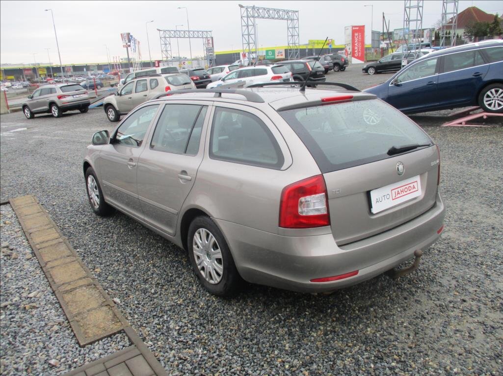 Škoda Octavia Kombi 1,6 l 77 kw