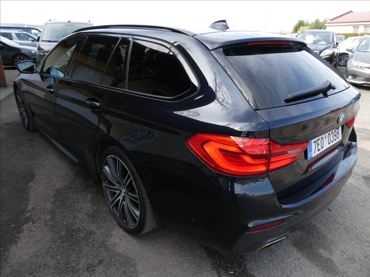 BMW Řada 5 Kombi 3,0 l 235 kw