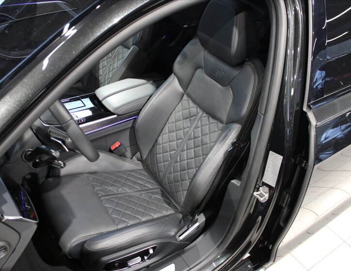 Audi S8 Ostatní 4,0 l 420 kw
