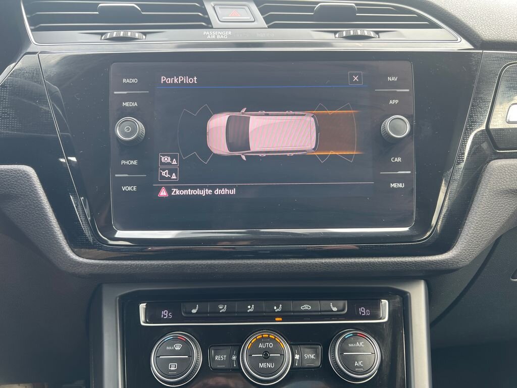 Volkswagen Touran MPV 1,4 l 110 kw