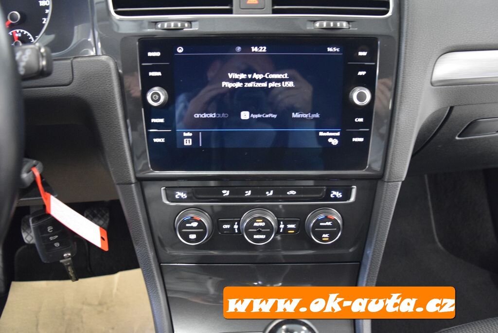 Volkswagen Golf Kombi 1,6 l 85 kw