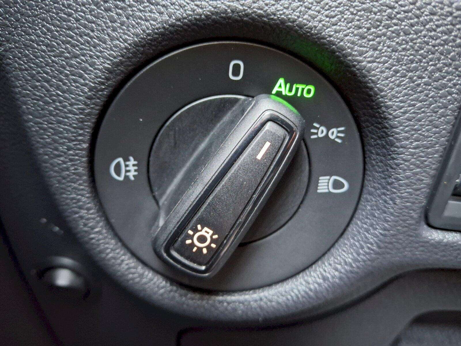 Škoda Kamiq SUV / Terénní 1,5 l 85 kw