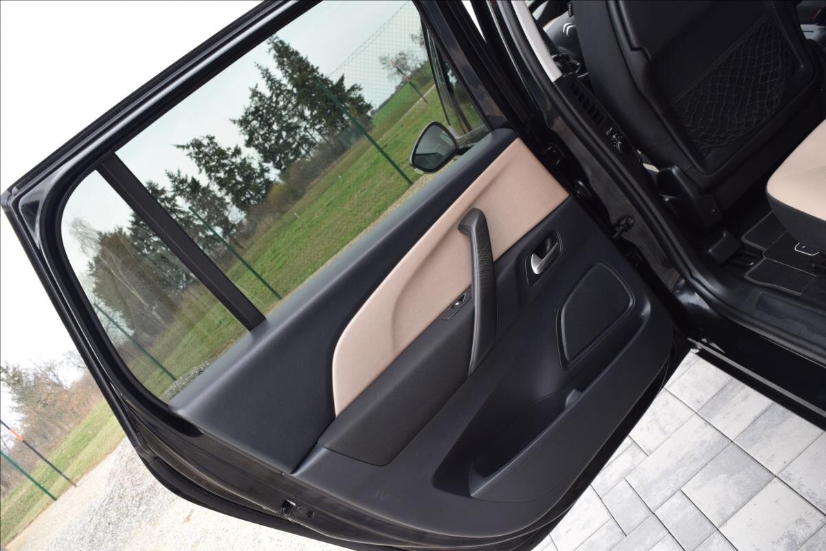 Citroën Grand C4 Picasso MPV 1,6 l 88 kw