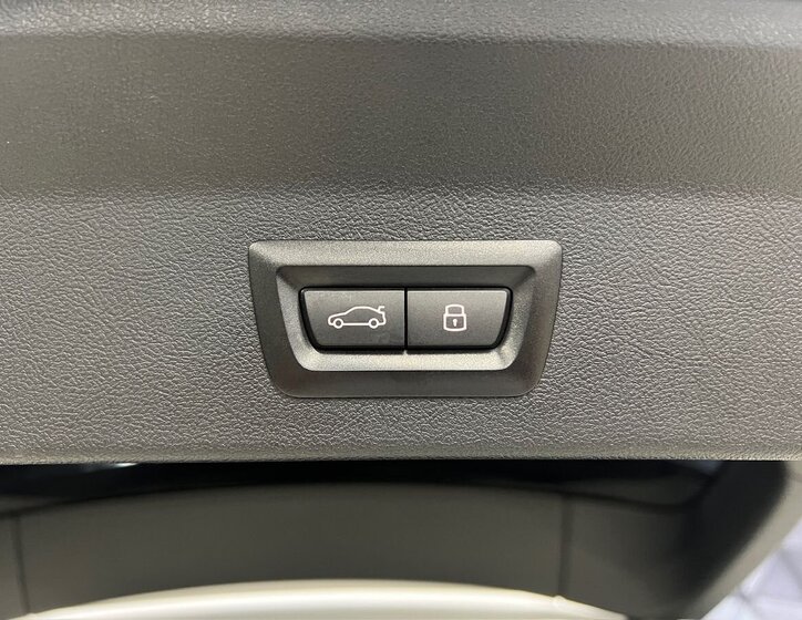 BMW X3 SUV 2,0 l 140 kw