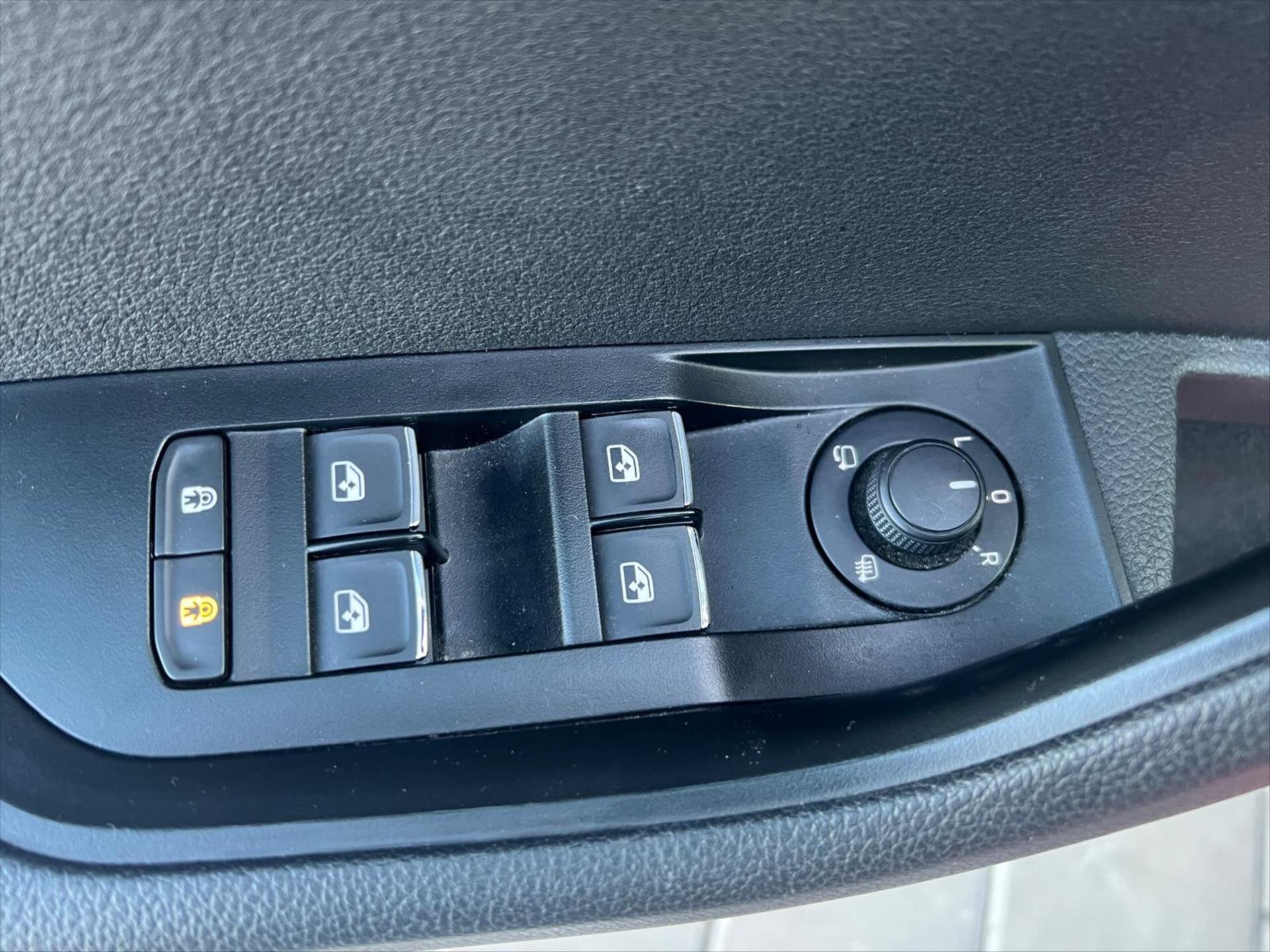 Škoda Superb Kombi 1,5 l 110 kw