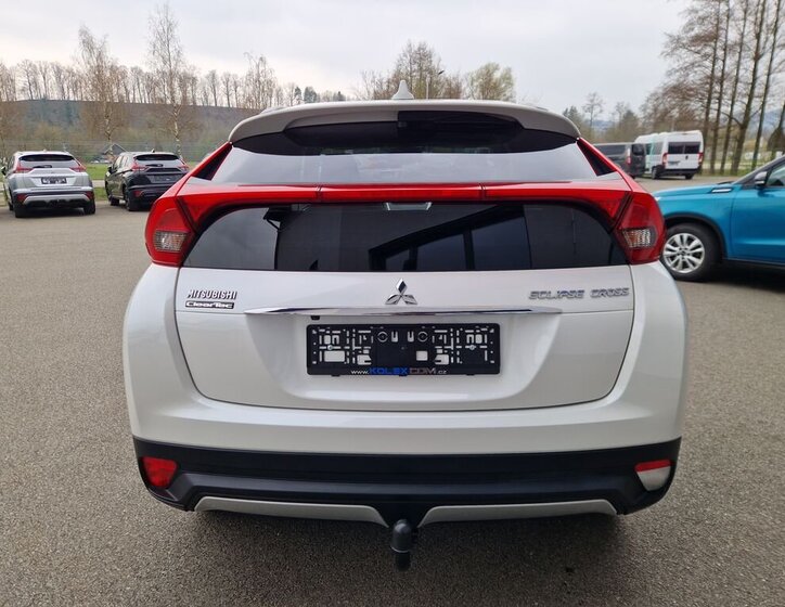 Mitsubishi Ostatní SUV / Terénní 1,5 l 120 kw