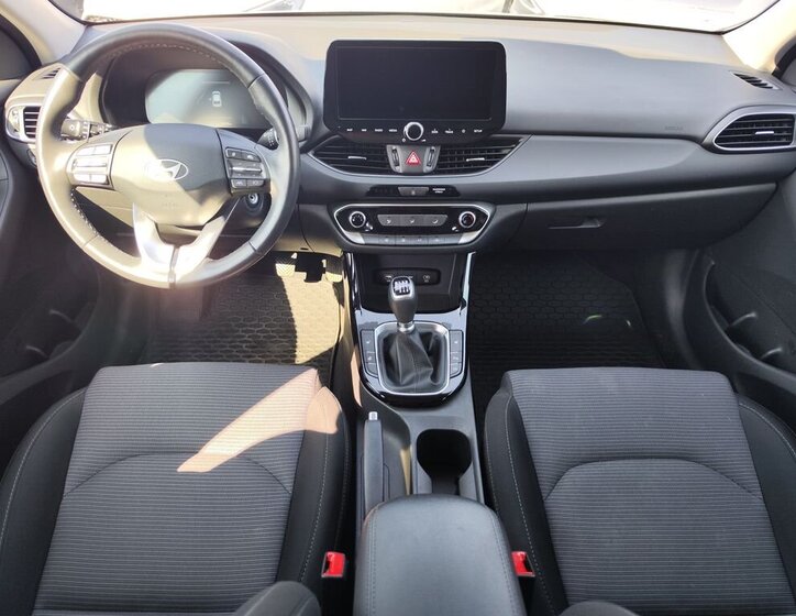 Hyundai i30 Kombi 1,5 l 71 kw