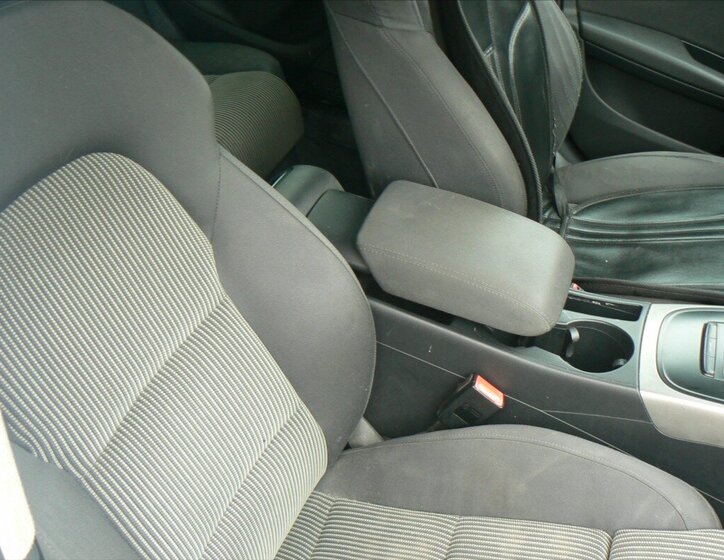 Audi A4 Kombi 2,0 l 105 kw