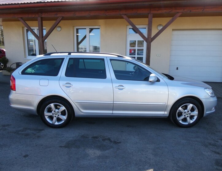 Škoda Octavia Kombi 1,4 l 90 kw