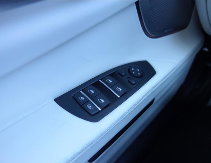 BMW Řada 7 54
