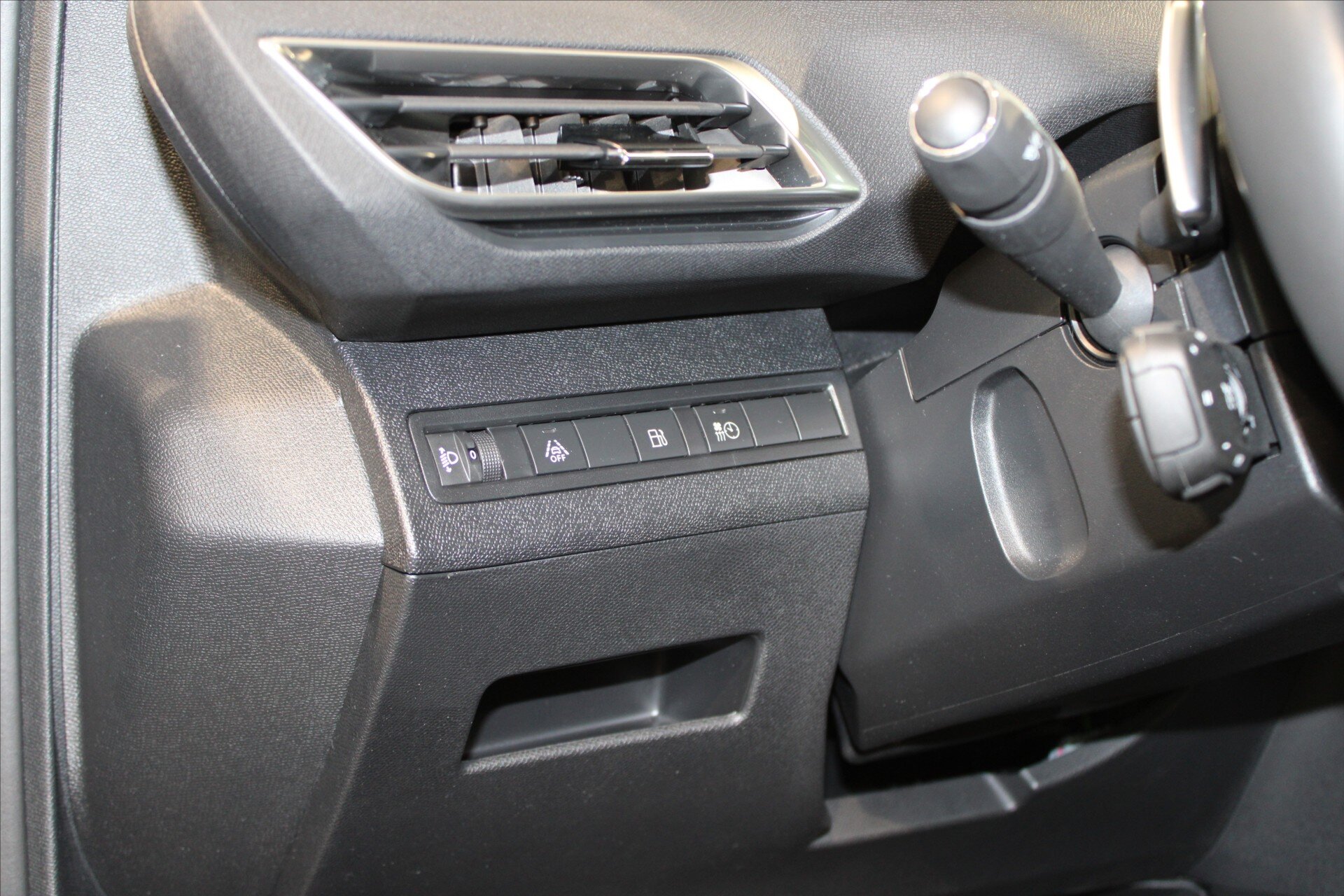 Peugeot 3008 SUV / Terénní 1,6 l 165 kw