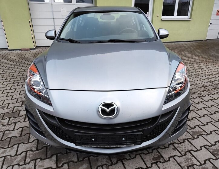 Mazda 3 7