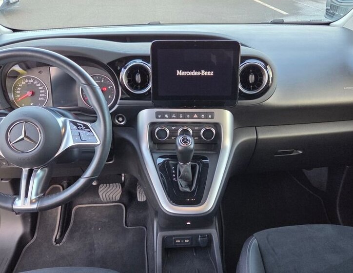 Mercedes-Benz Třídy T 10