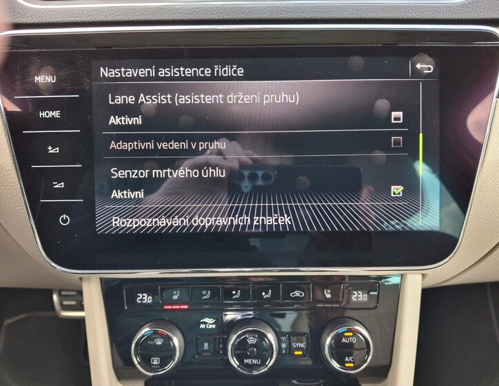 Škoda Superb Sedan / Limuzína 2,0 l 206 kw