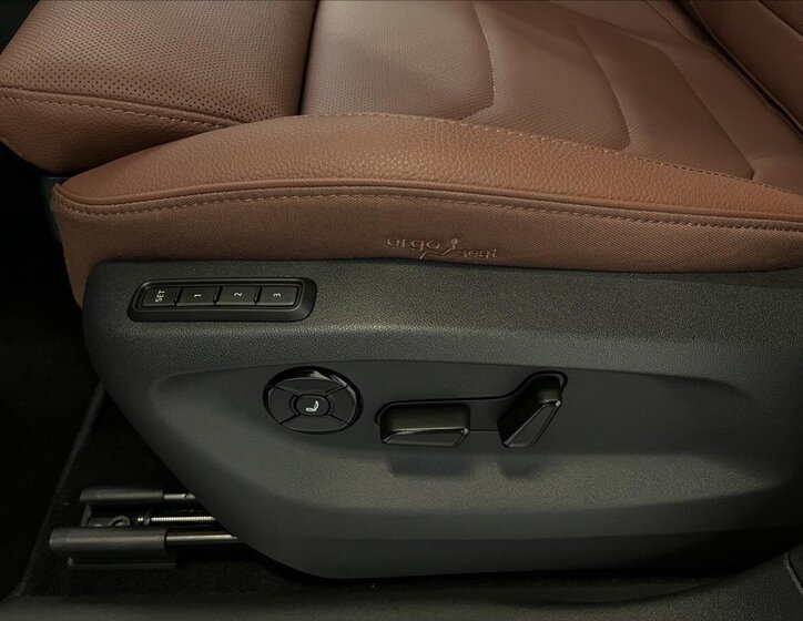 Škoda Kodiaq SUV / Terénní 2,0 l 142 kw