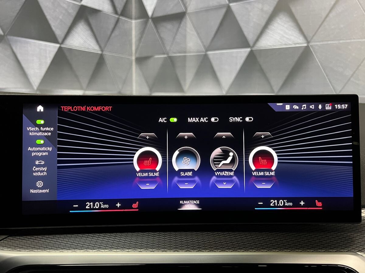 BMW Řada 3 Sedan / Limuzína 2,0 l 140 kw