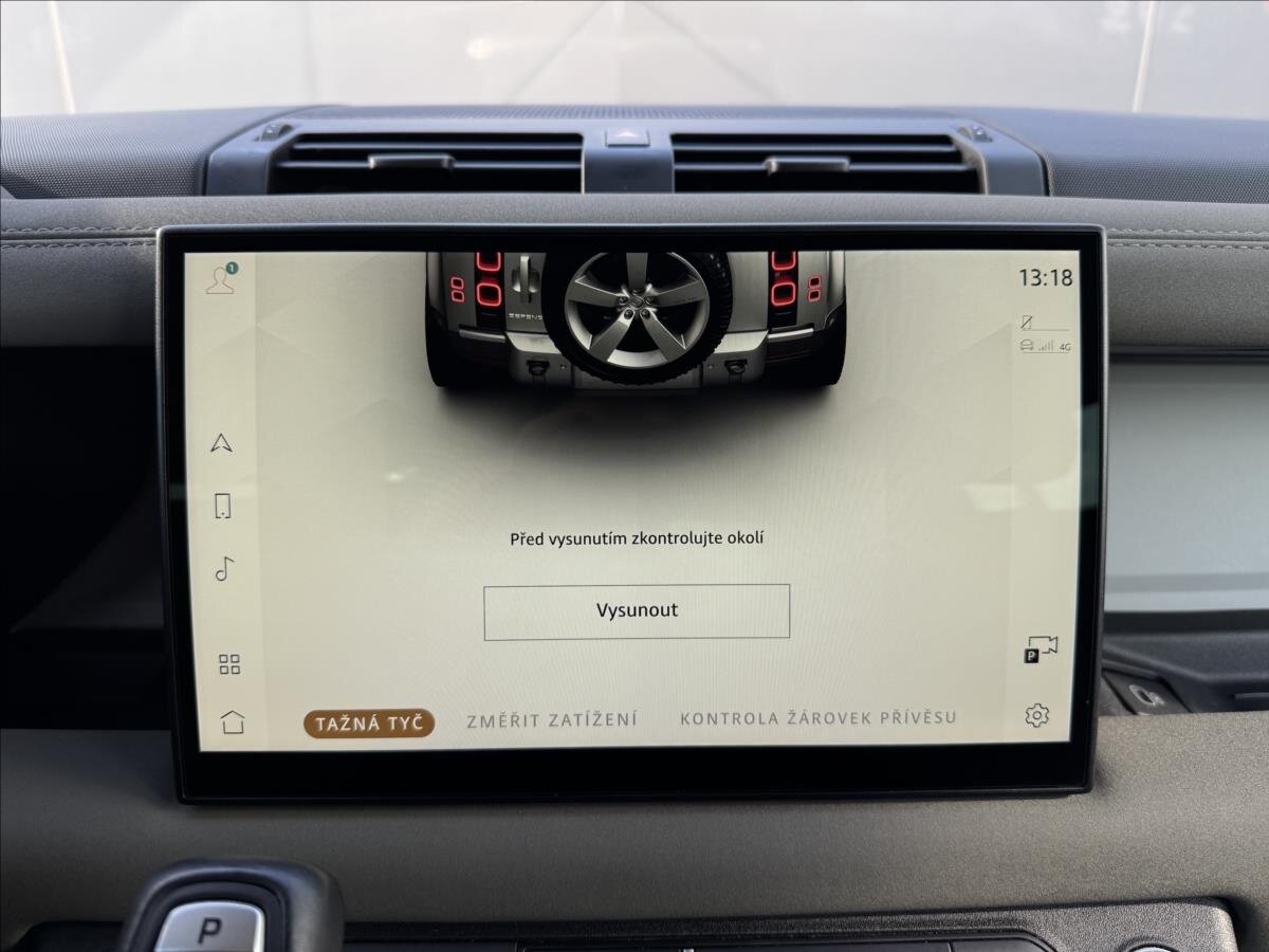 Land Rover Defender SUV / Terénní 3,0 l 183 kw