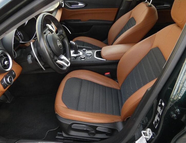 Alfa Romeo Giulia 18