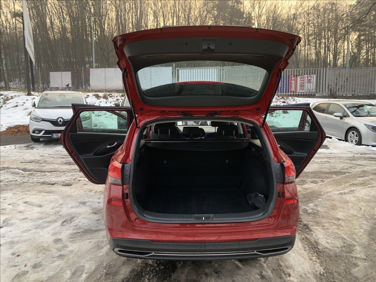 Hyundai i30 Kombi 998,0 88 kw