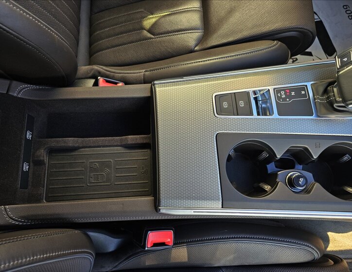 Audi A6 Allroad Kombi 3,0 l 250 kw