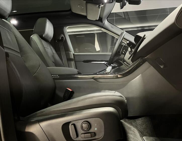 Land Rover Range Rover Evoque 34