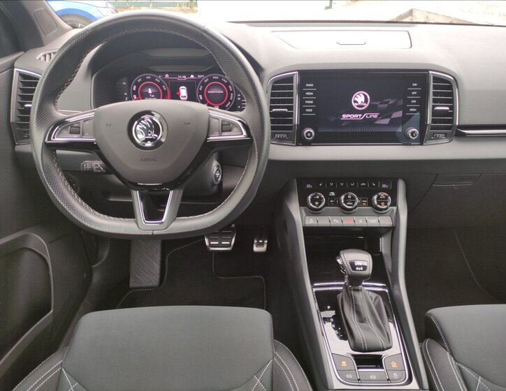 Škoda Karoq SUV / Terénní 2,0 l 140 kw