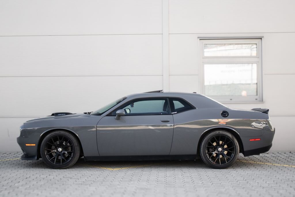 Dodge Challenger Kupé 5,7 l 277 kw