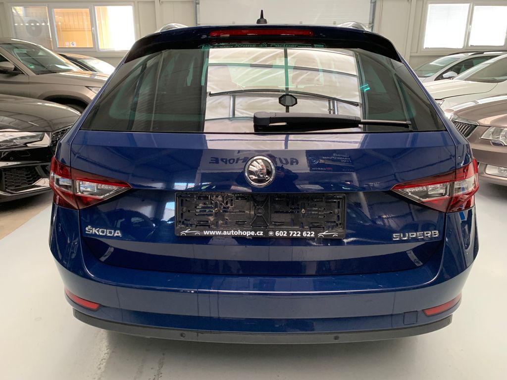 Škoda Superb