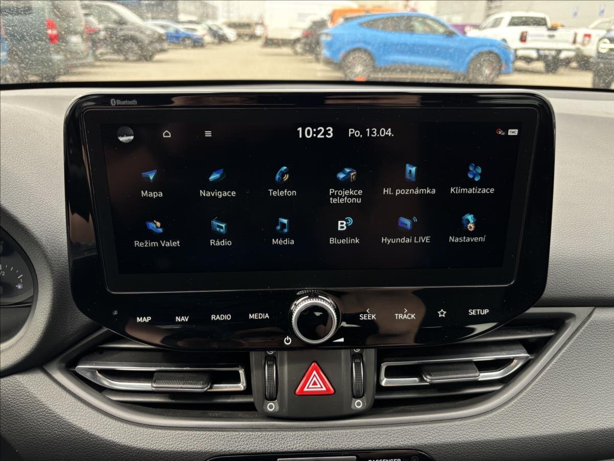 Hyundai i30 Kombi 998,0 88 kw