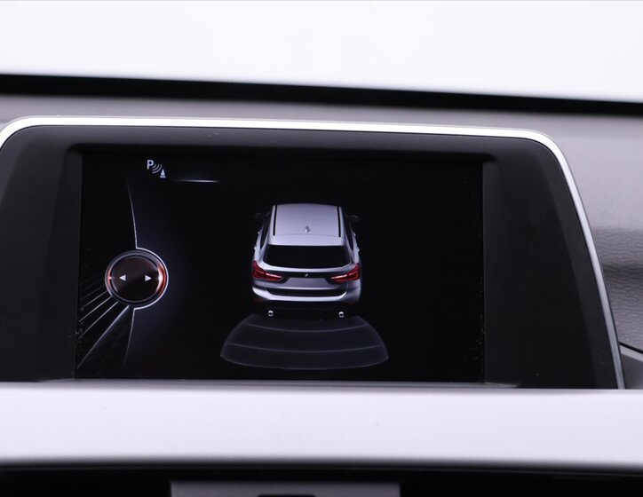 BMW X1 SUV 2,0 l 110 kw