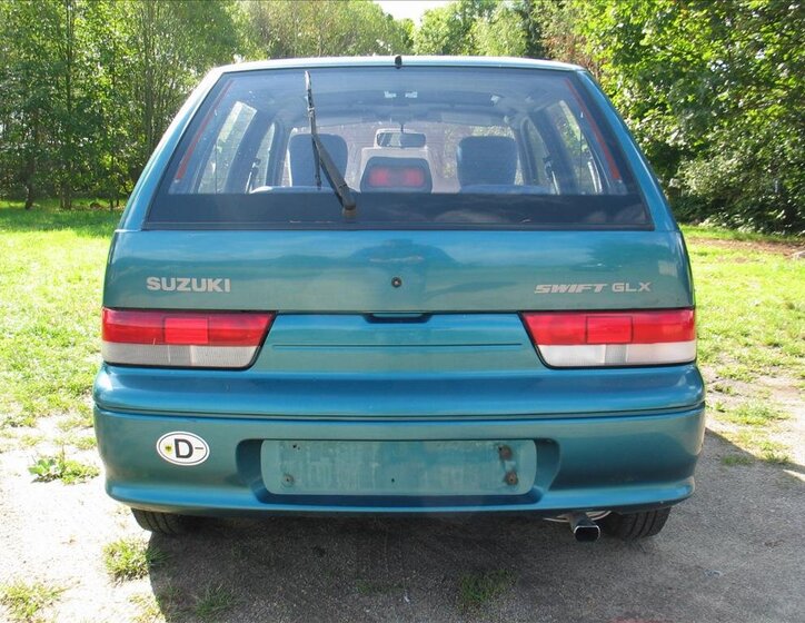 Suzuki Swift Hatchback 993,0 39 kw