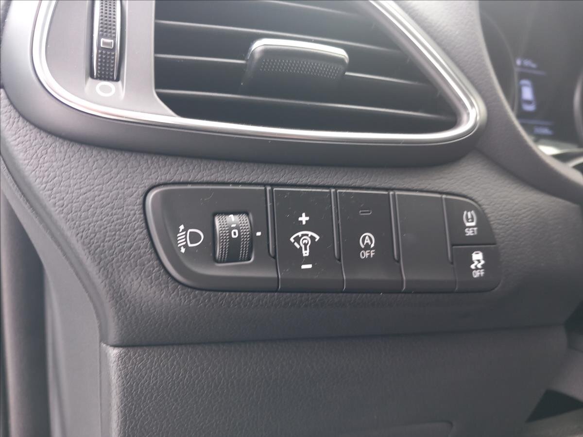 Hyundai i30 Hatchback 998,0 88 kw