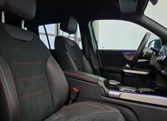 Mercedes-Benz GLB SUV 1,3 l 120 kw