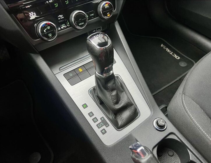 Škoda Octavia Kombi 2,0 l 110 kw