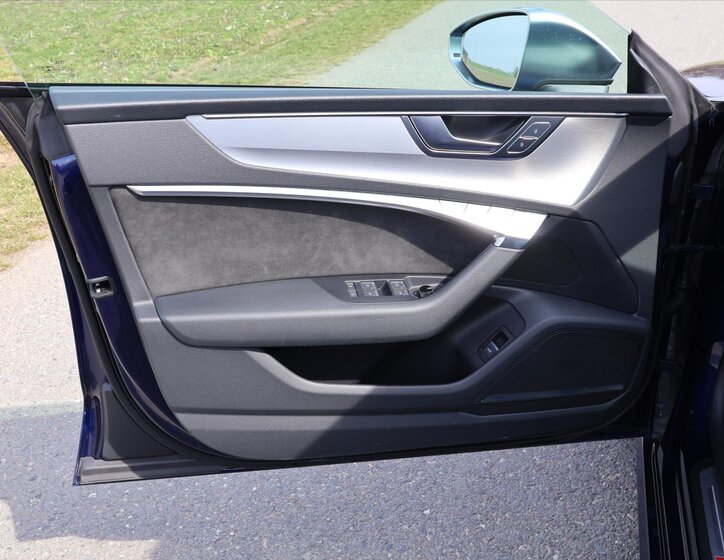 Audi S7 Hatchback 3,0 l 253 kw