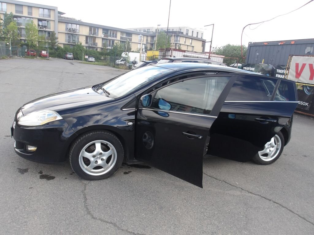 Fiat Bravo Hatchback 1,4 l 88 kw