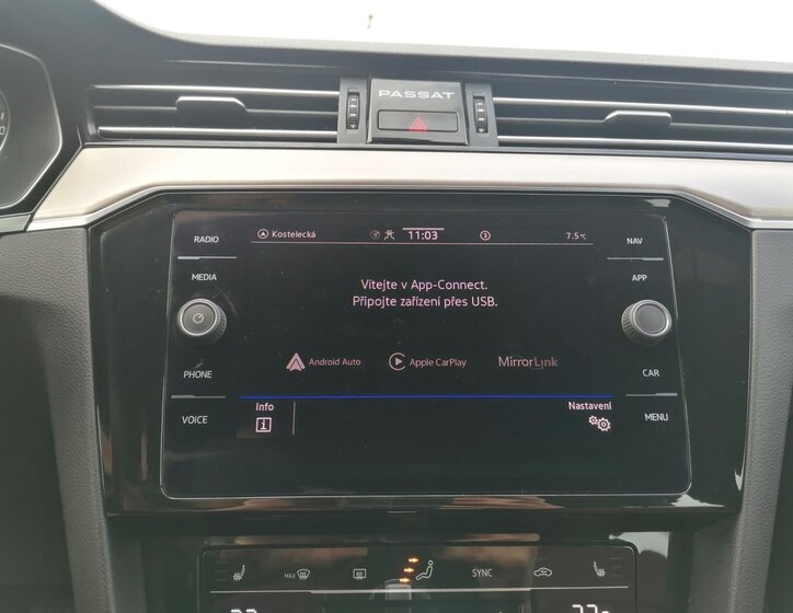 Volkswagen Passat Kombi 2,0 l 90 kw