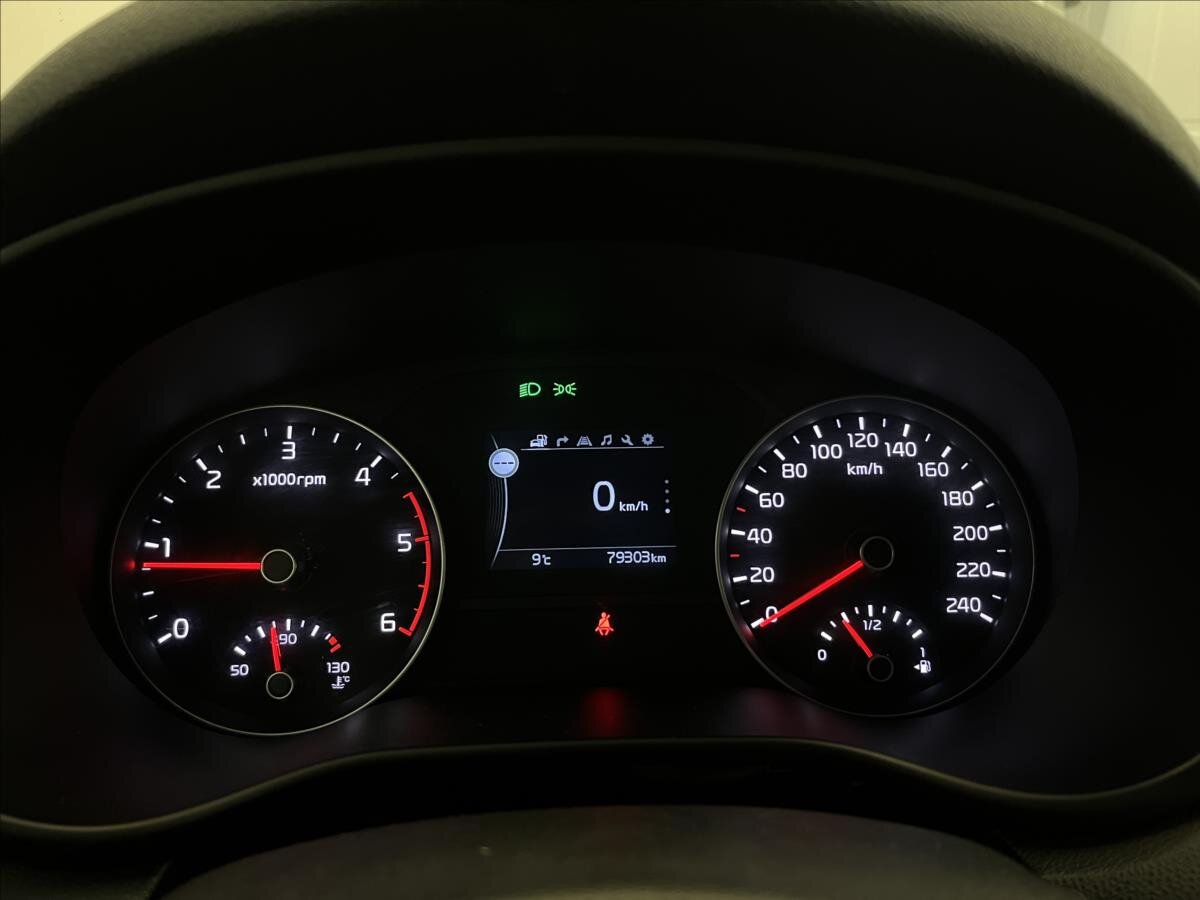 KIA Sportage SUV / Terénní 2,0 l 100 kw