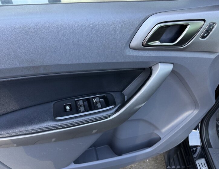 Ford Ranger Pick-up 3,2 l 147 kw