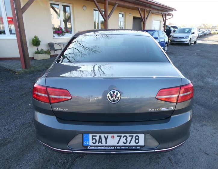 Volkswagen Passat 8