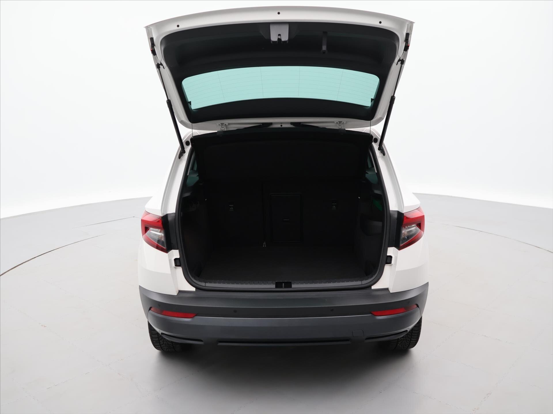 Škoda Karoq SUV / Terénní 1,6 l 85 kw