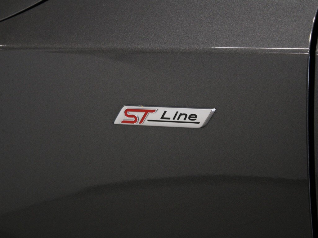 Ford Focus Kombi 999,0 114 kw