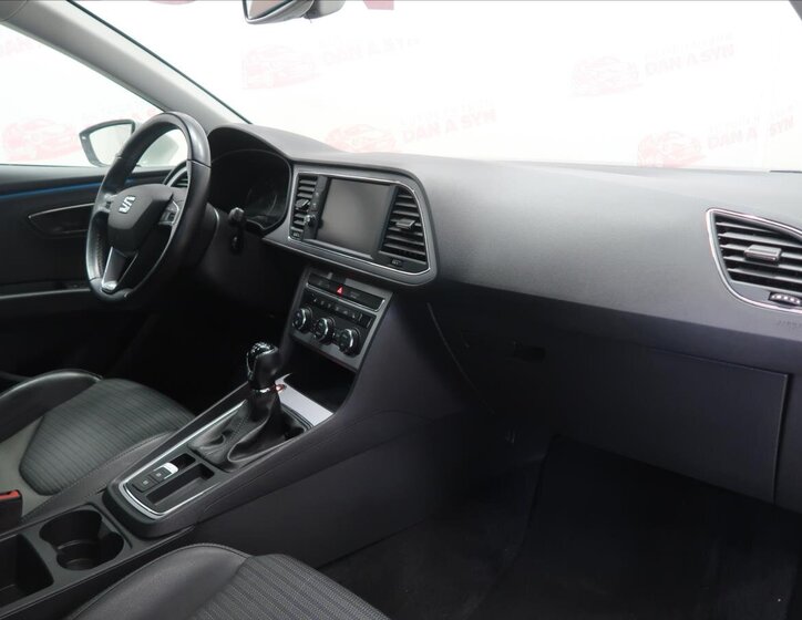 Seat Leon Hatchback 1,4 l 92 kw
