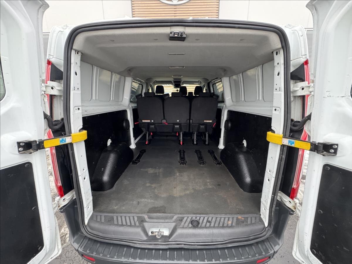 Ford Transit Custom VAN-Minibus 2,0 l 96 kw