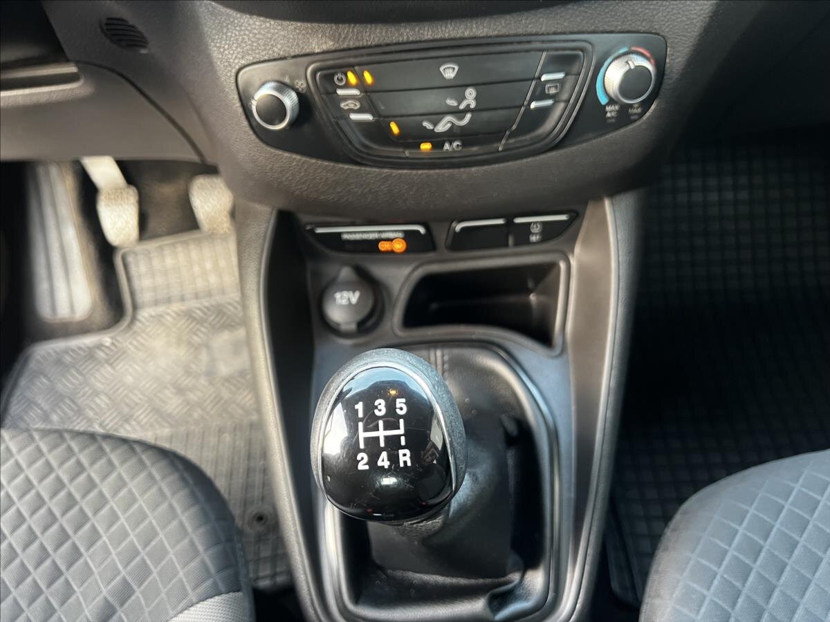 Ford Tourneo Courier Kombi 998,0 74 kw