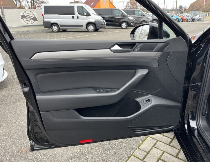 Volkswagen Passat 51