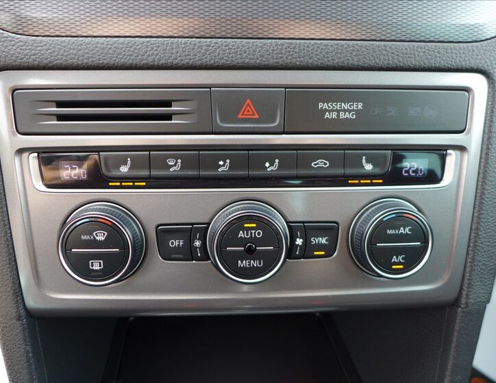 Volkswagen Golf Sportsvan MPV 1,2 l 63 kw