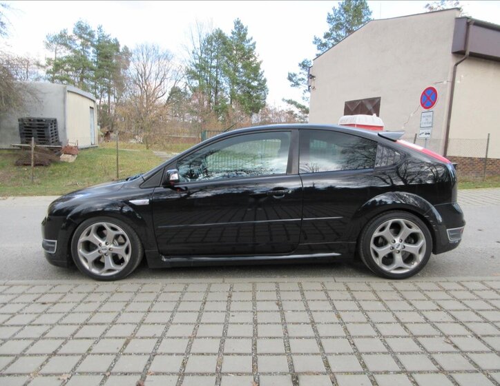 Ford Focus Hatchback 2,5 l 166 kw